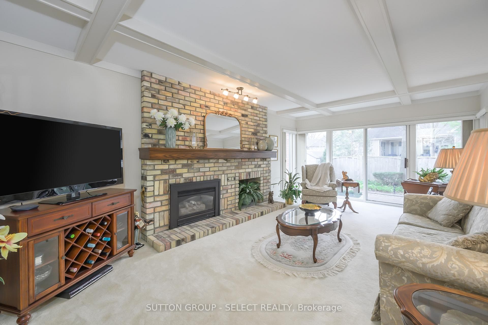 121 WHITEACRES Drive photo 8