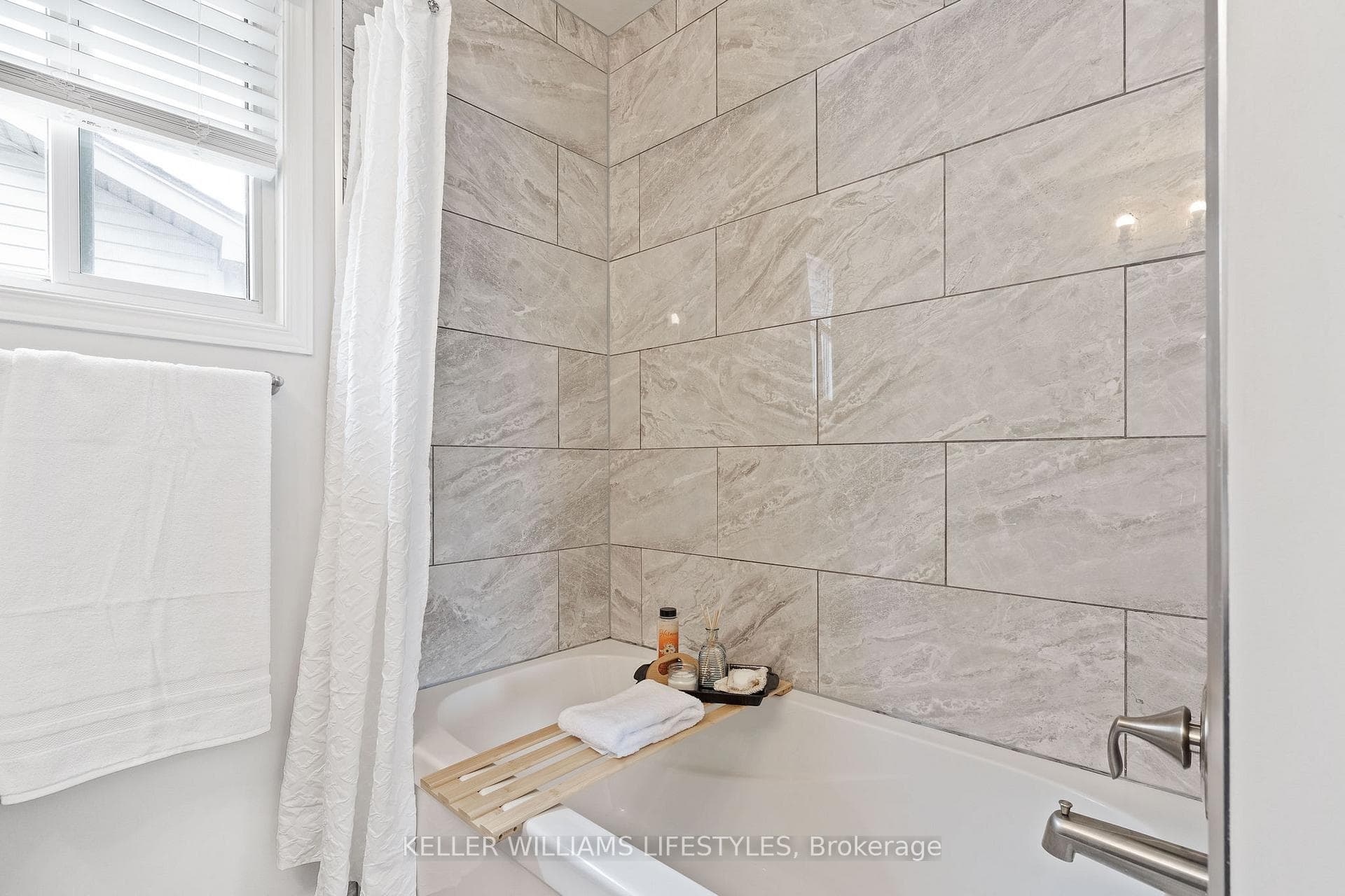 9886 FLORENCE Street photo 32