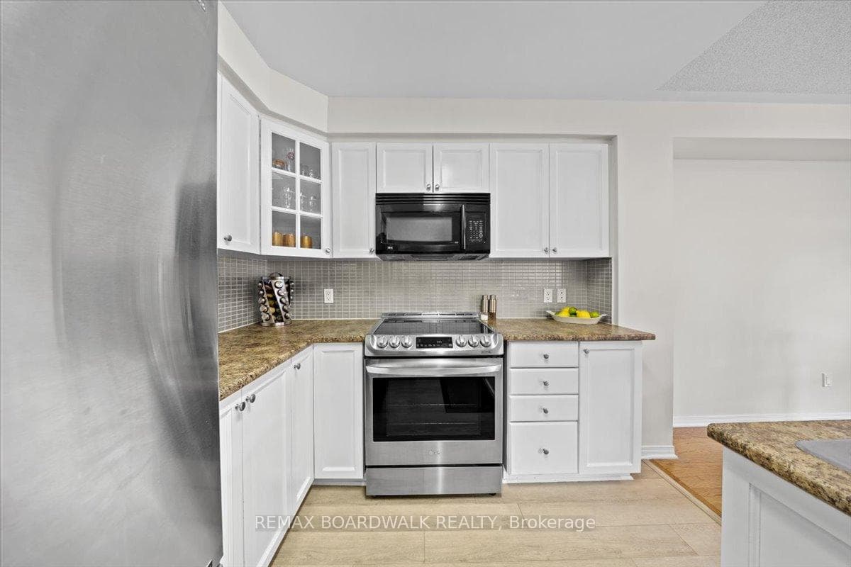 783 Cobble Hill Drive photo 16
