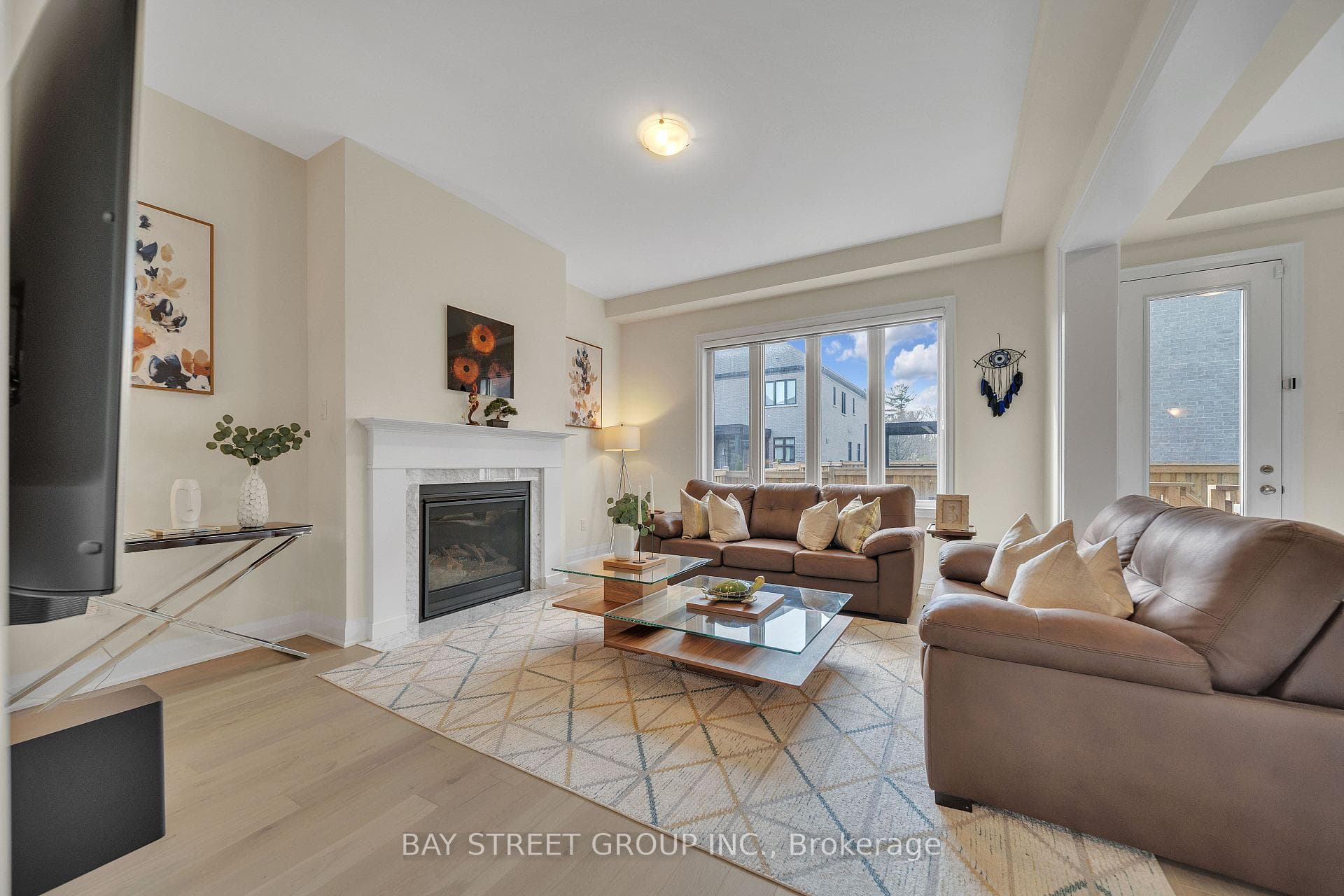 2411 Saw Whet Boulevard photo 16