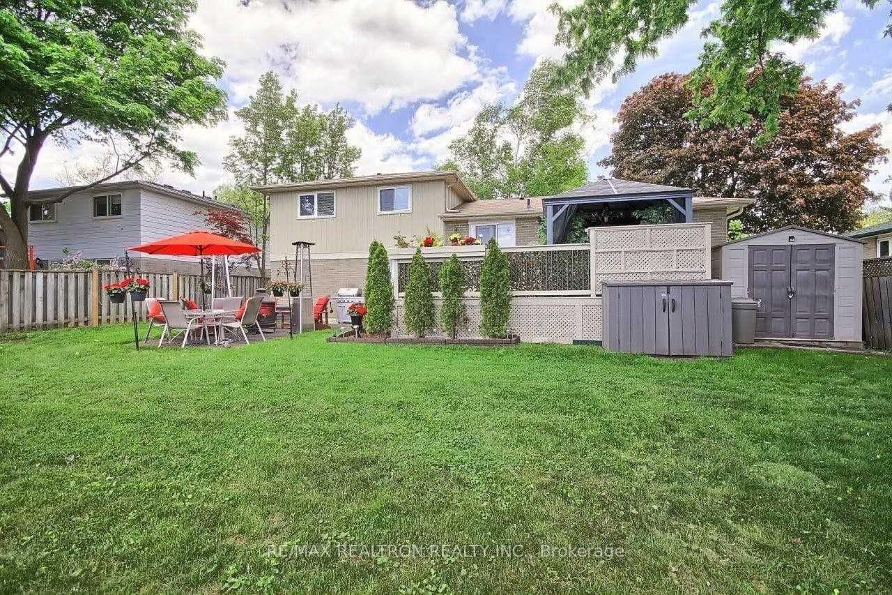 17 Hill Drive photo 23