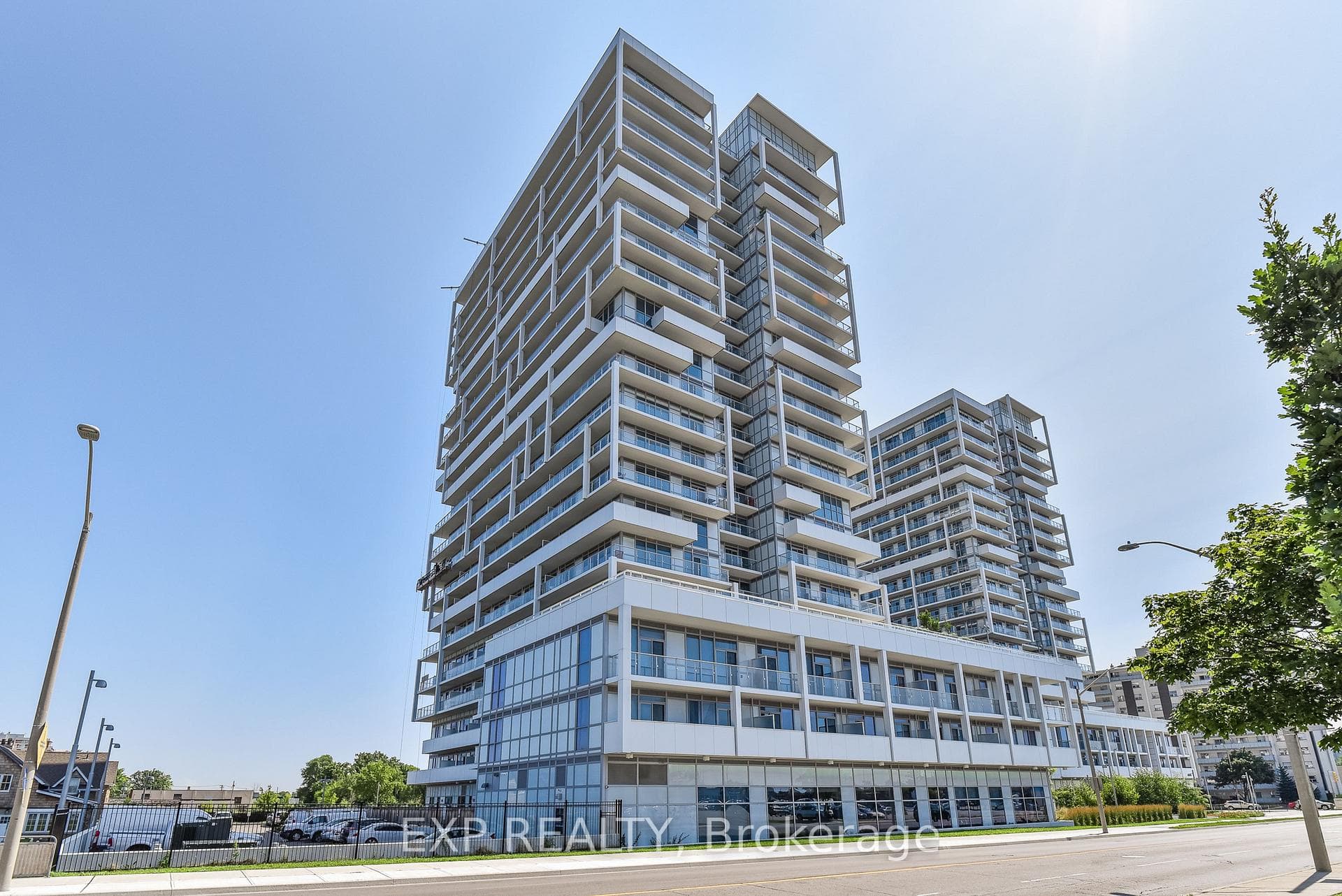 65 Speers Road Unit 227 photo 1
