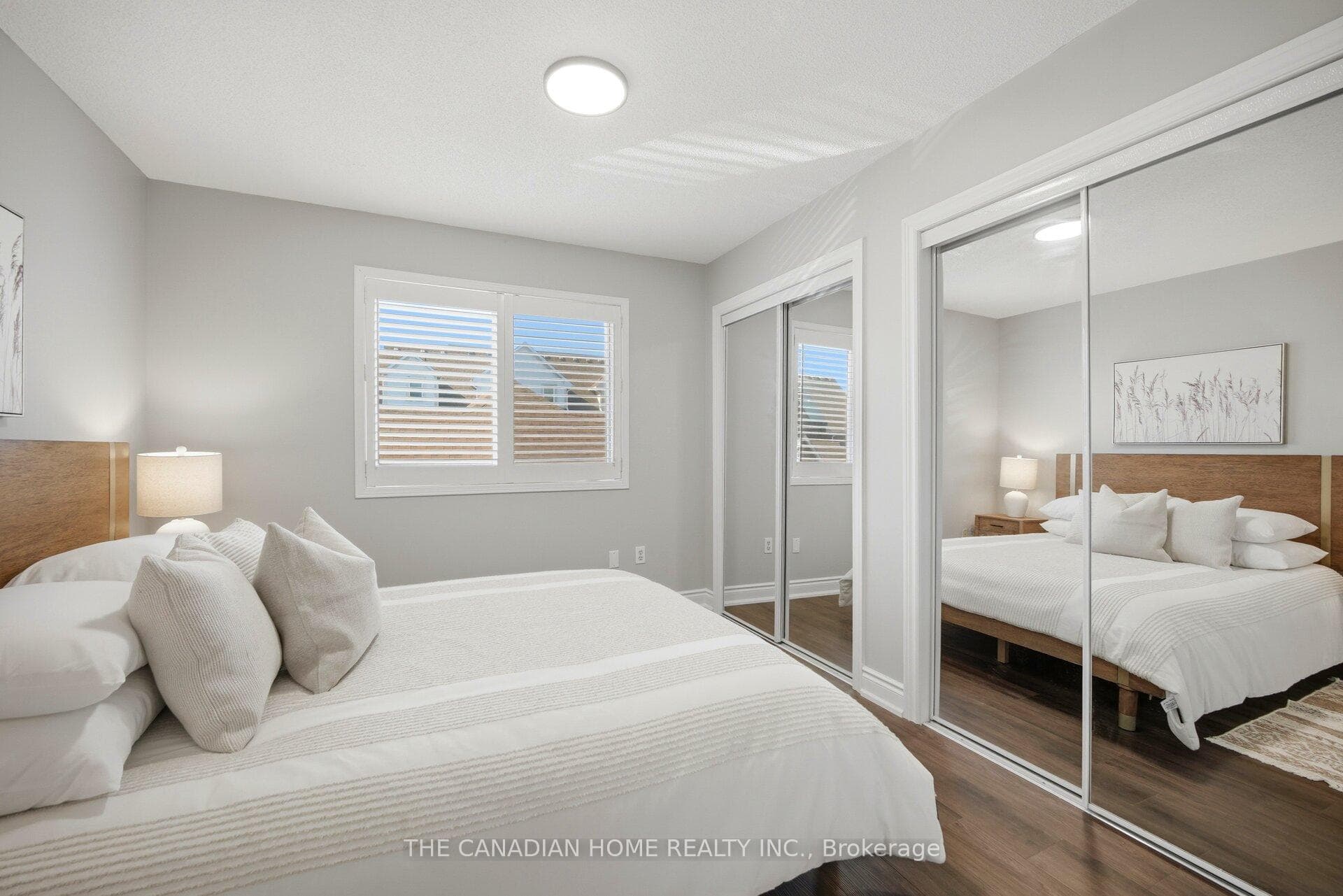 9482 Sheppard Avenue photo 20