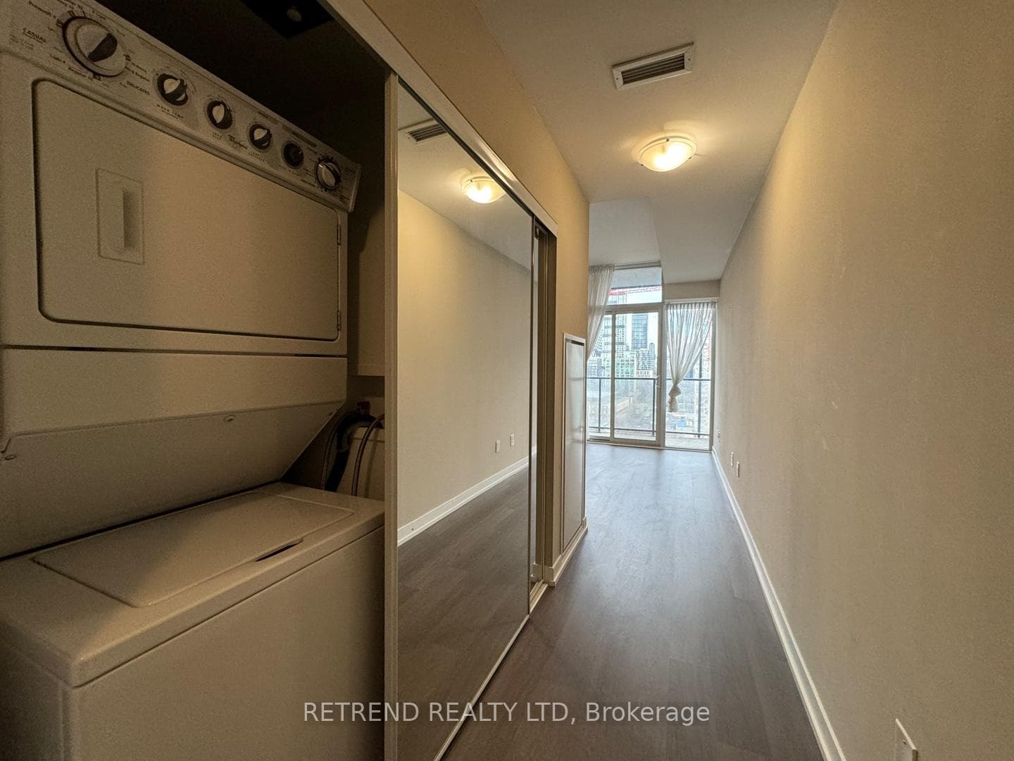 105 George Street Unit 1114 photo 7