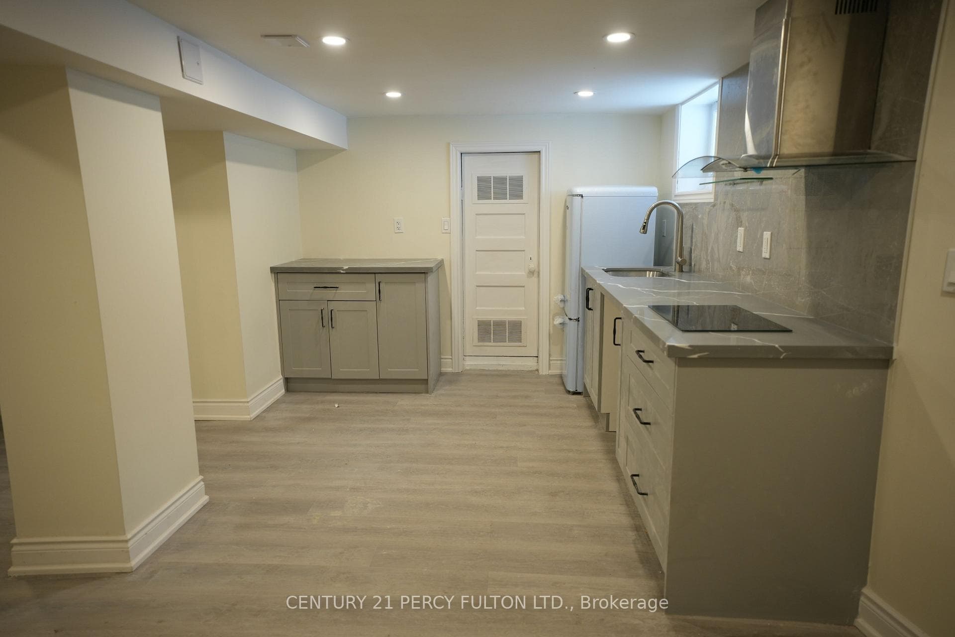 115 South Kings Way photo 20