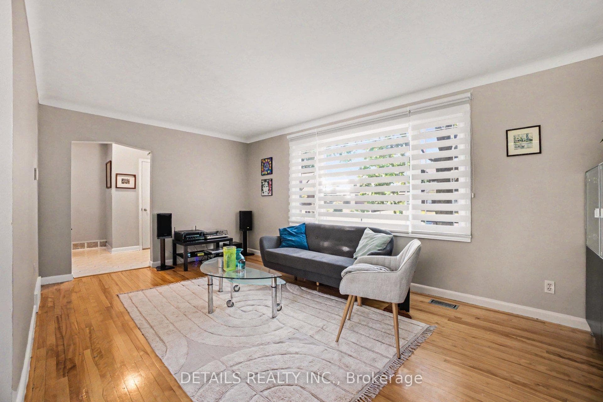 1233 Checkers Road photo 3