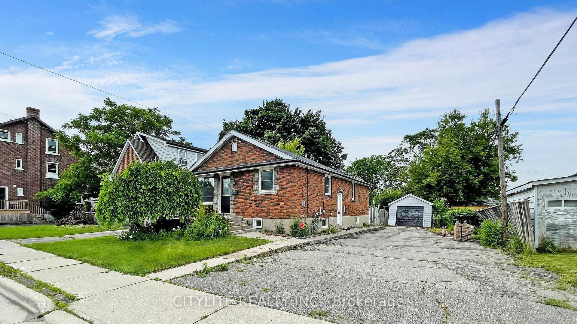 342 Elgin Street Unit Main Fl photo 1