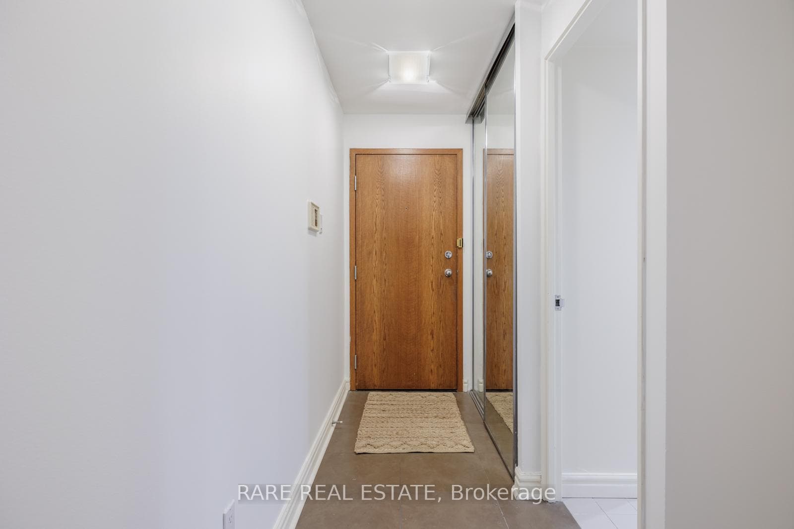 33 University Avenue Unit 1003 photo 2