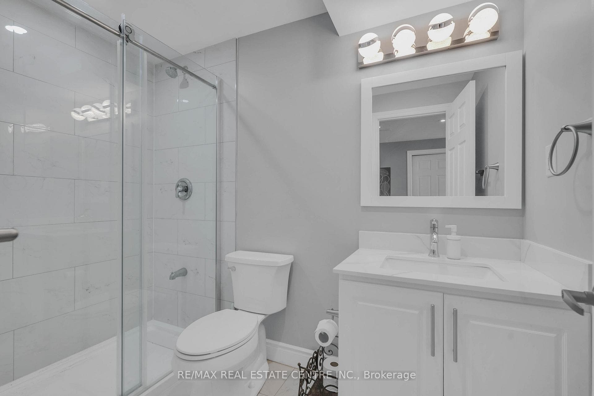 460 Equestrian Way photo 39