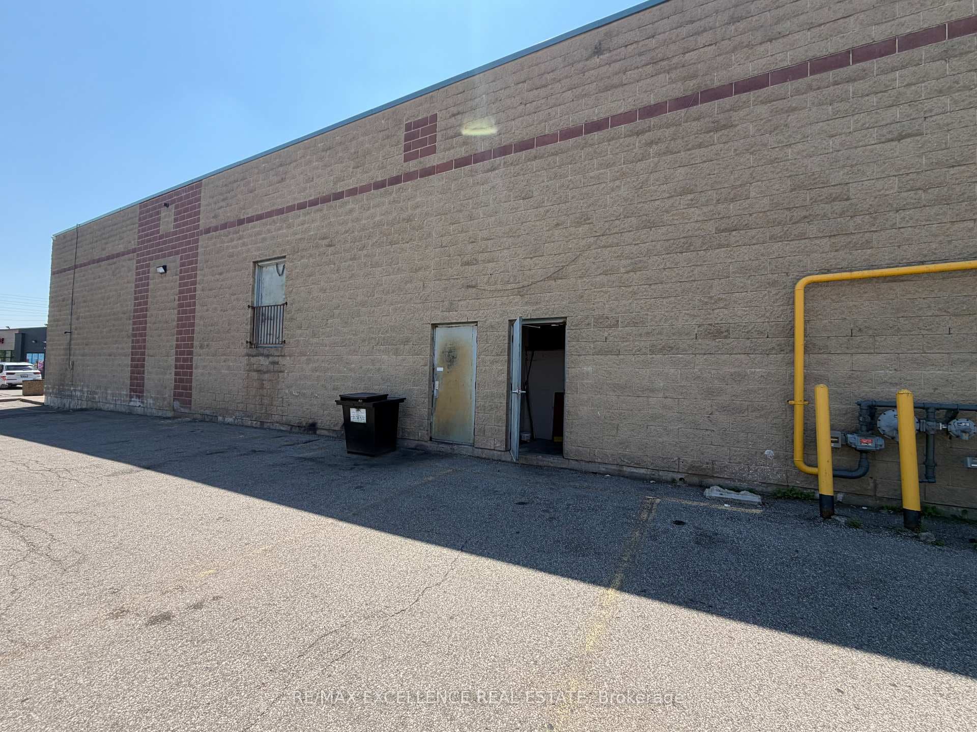 25 Woodbine Downs Boulevard Unit 3 photo 19