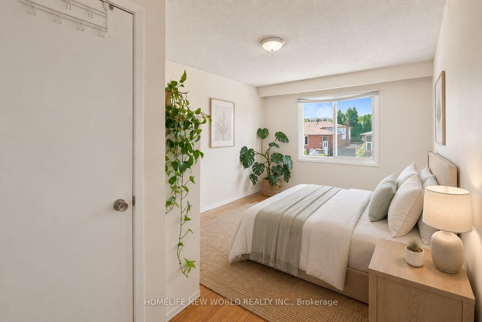 458 Appledore Crescent Unit Upper photo 10