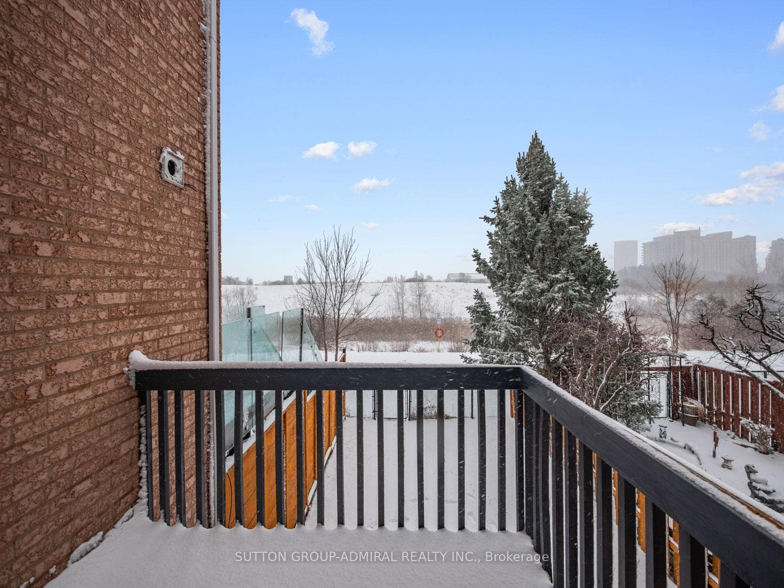 81 Parktree Drive photo 23