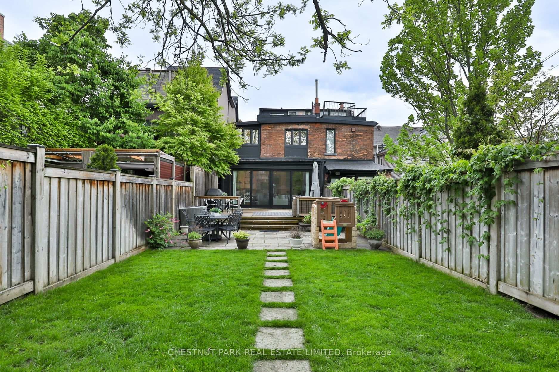 46 Birch Avenue photo 39