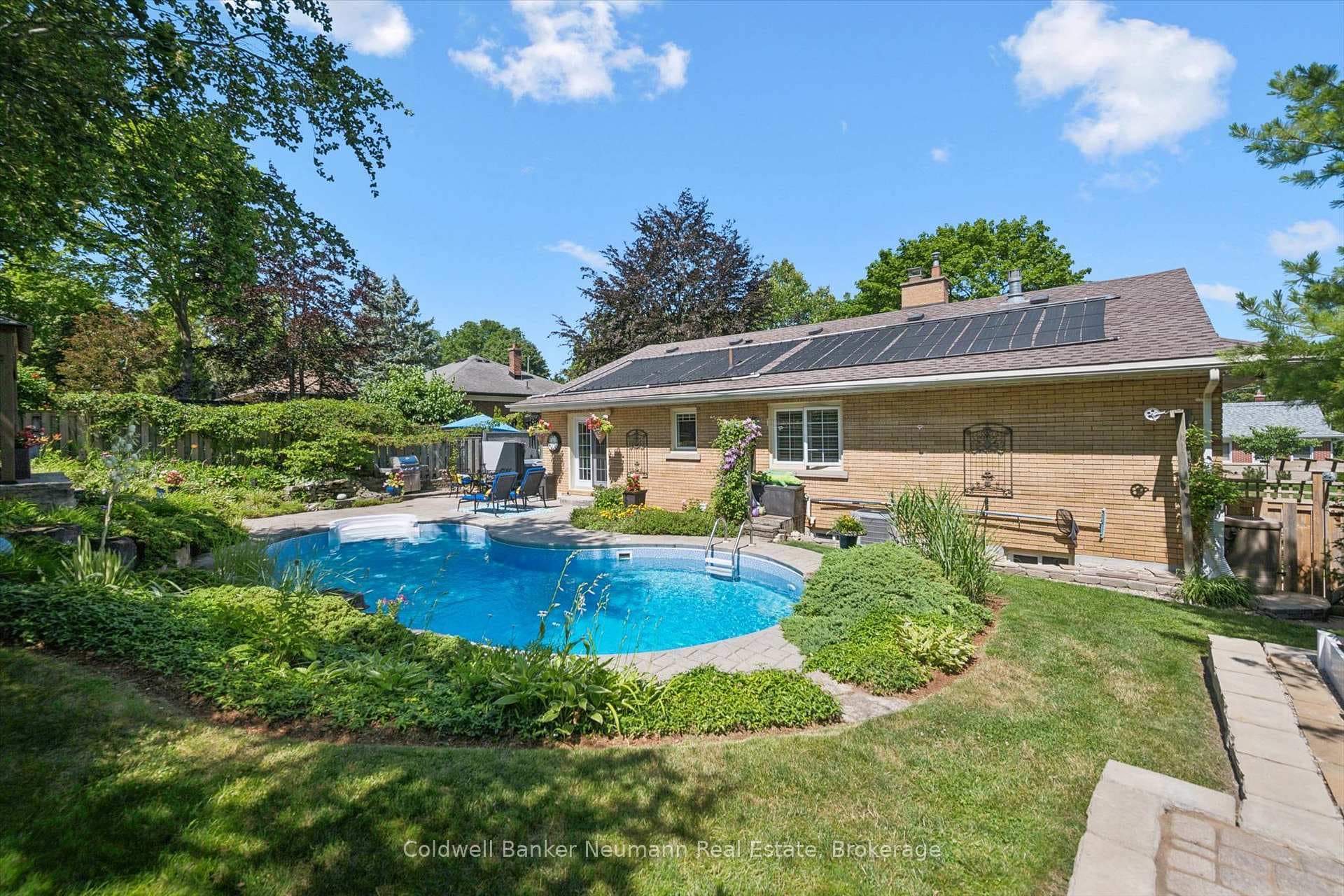 25 Bennett Avenue photo 38