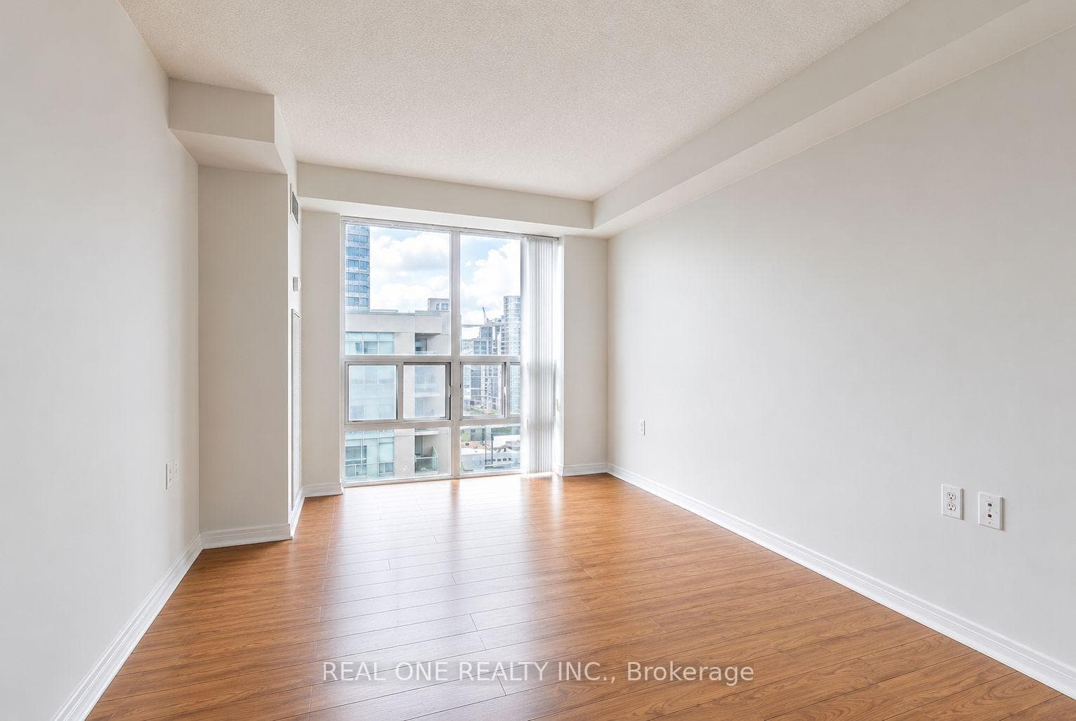 26 Olive Avenue Unit 1902 photo 7