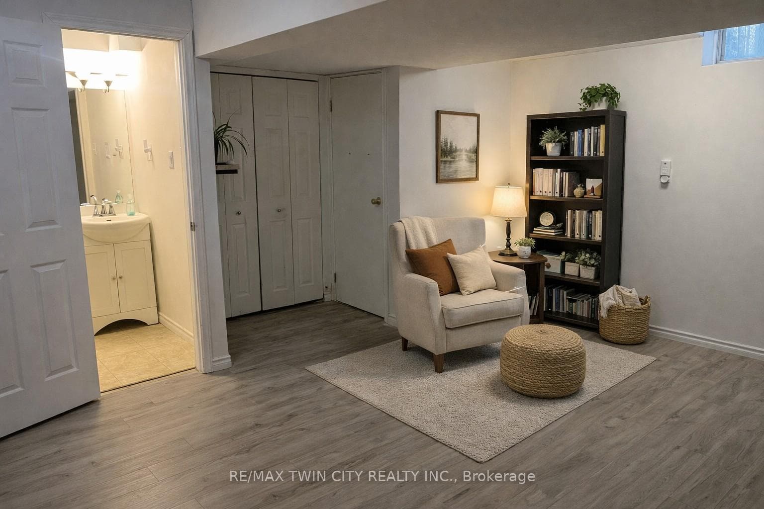135 Eastforest Trail photo 29