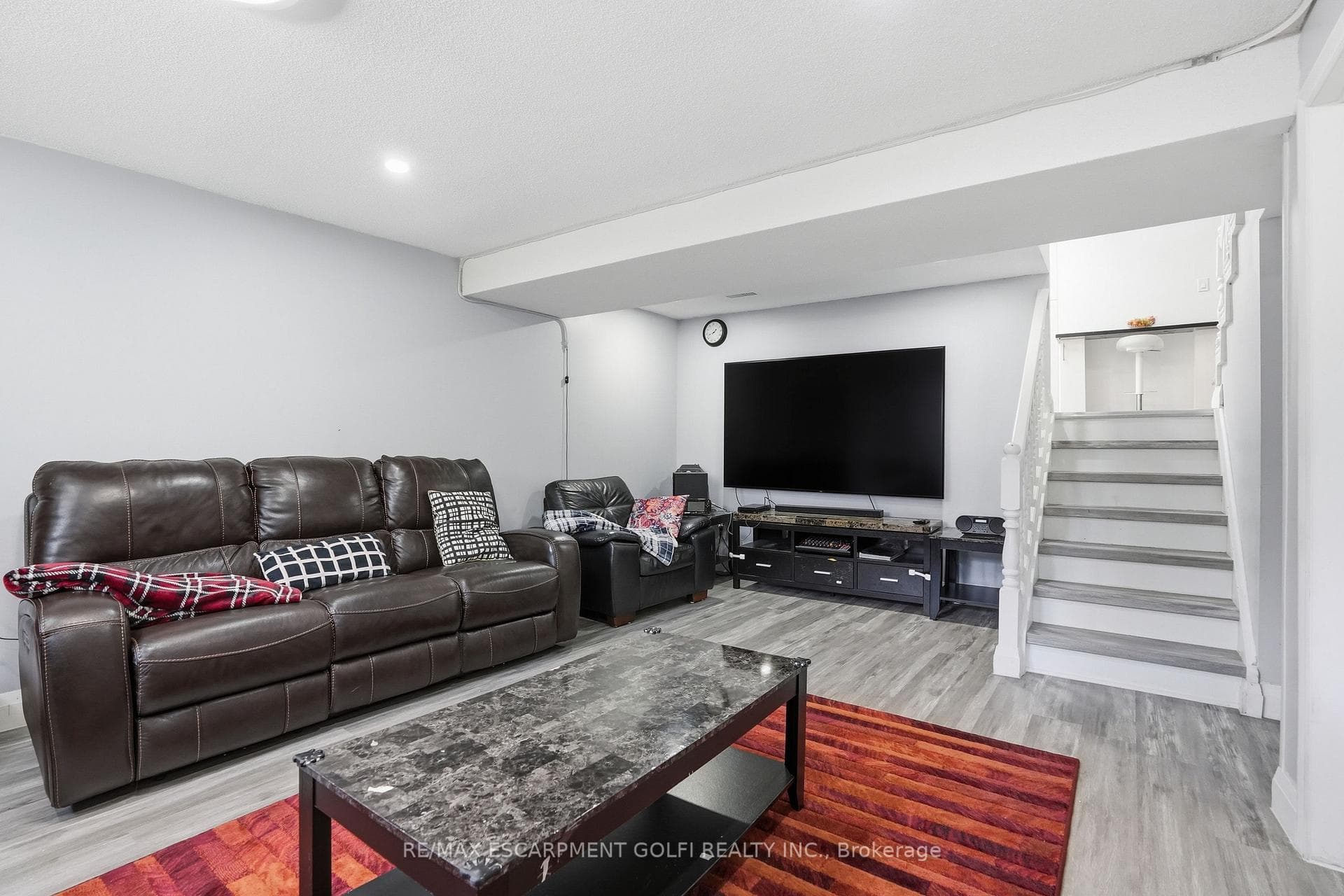 391 East 24th Street photo 24