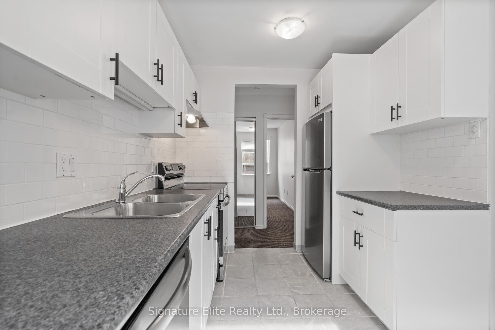 1383 Bathurst Street Unit 104 photo 1
