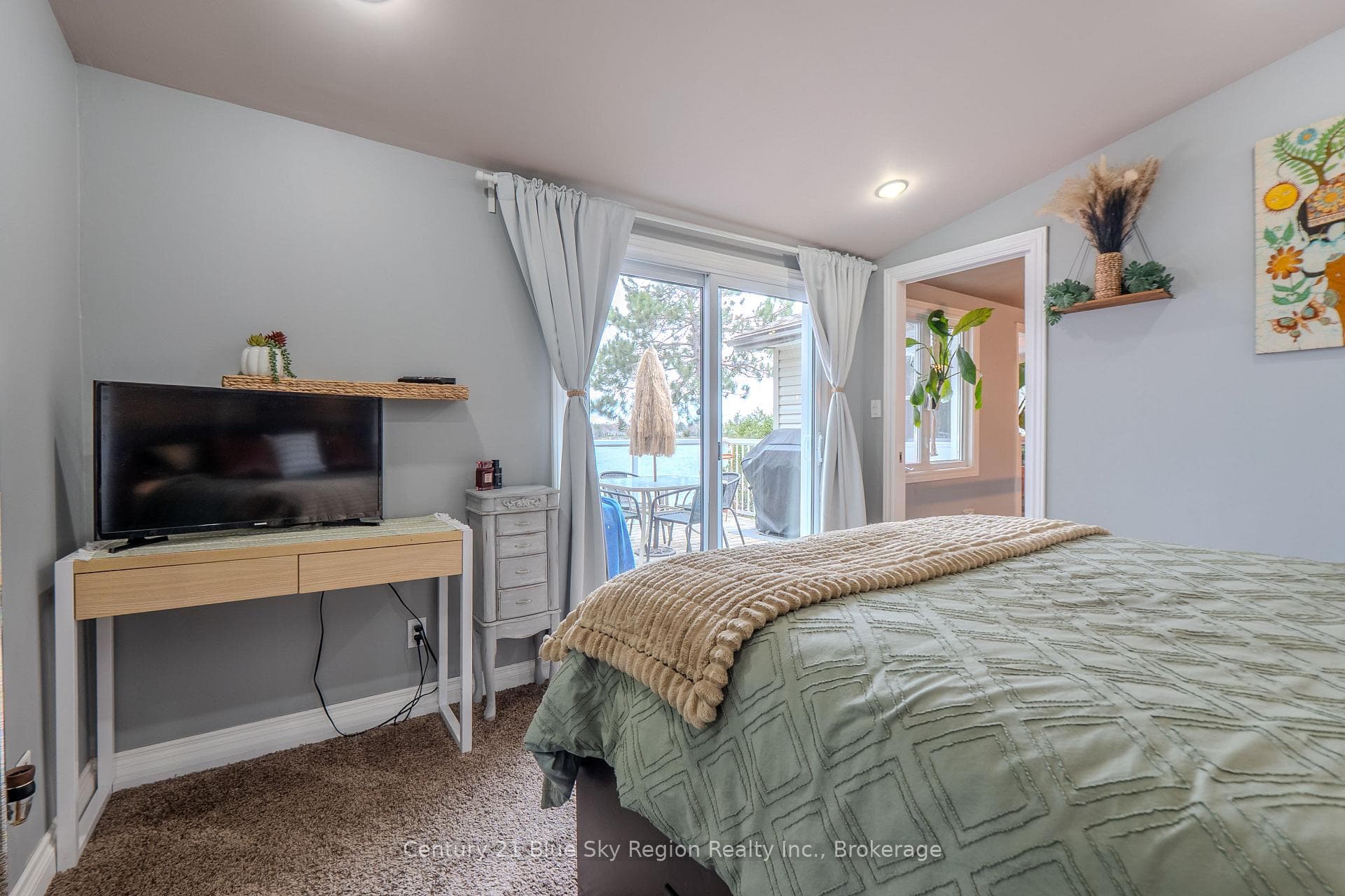 355 Anita Avenue photo 18