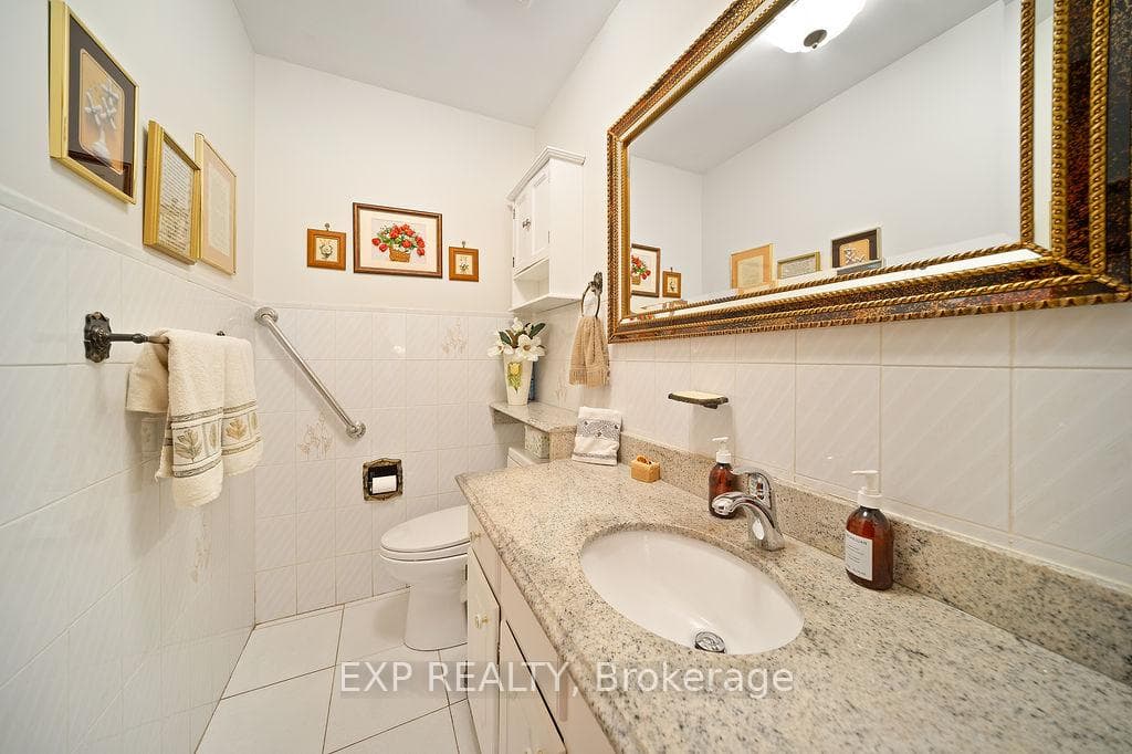 1516 Grand Boulevard photo 14