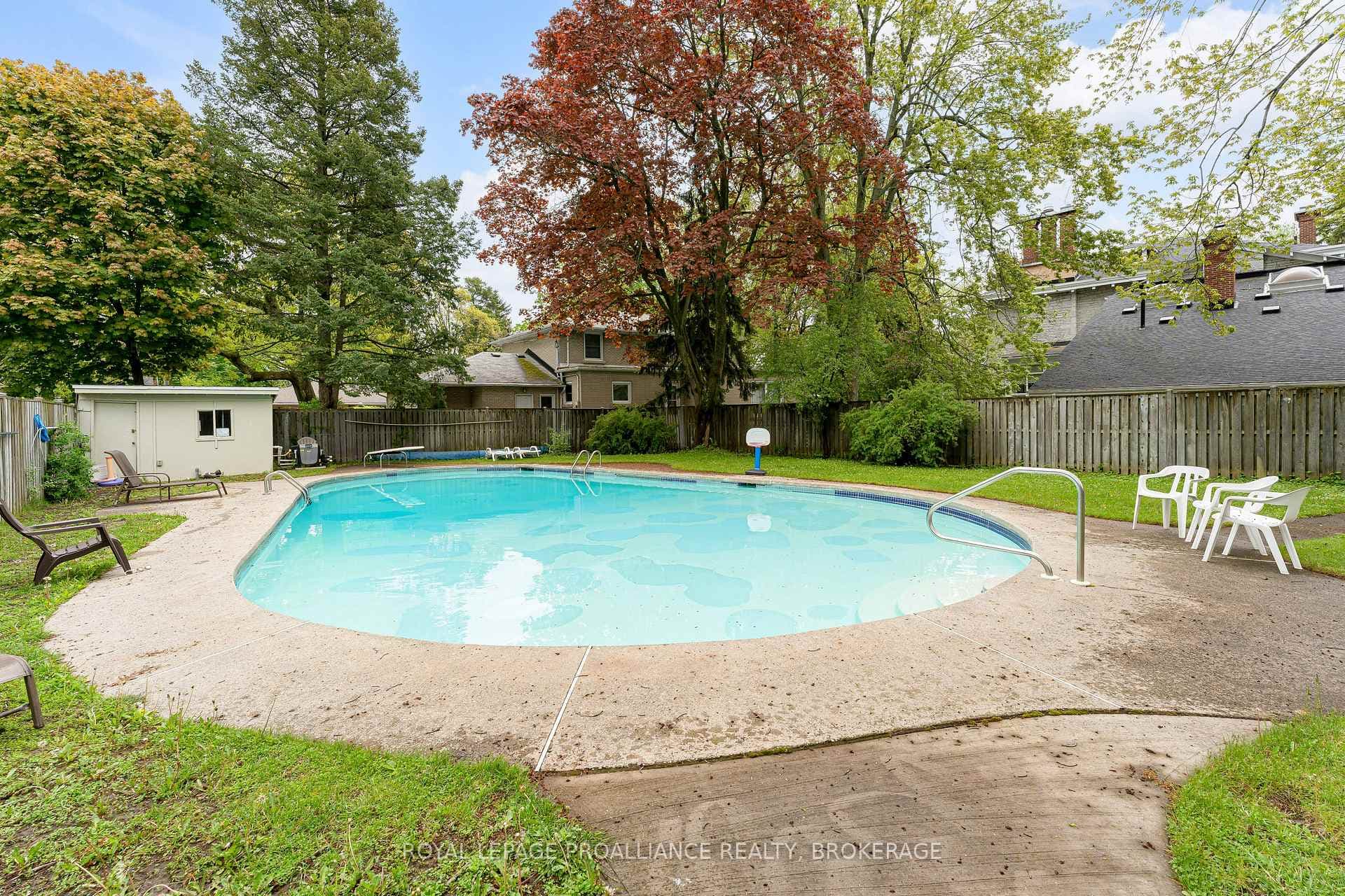 Hillcroft Pool Association