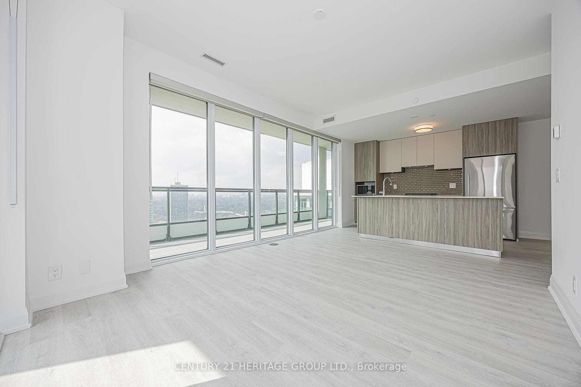 65 Broadway Avenue Unit 2608 photo 5