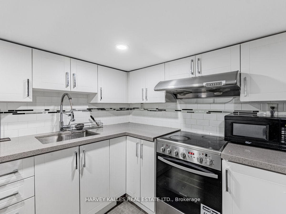 675 Old Weston Road photo 5