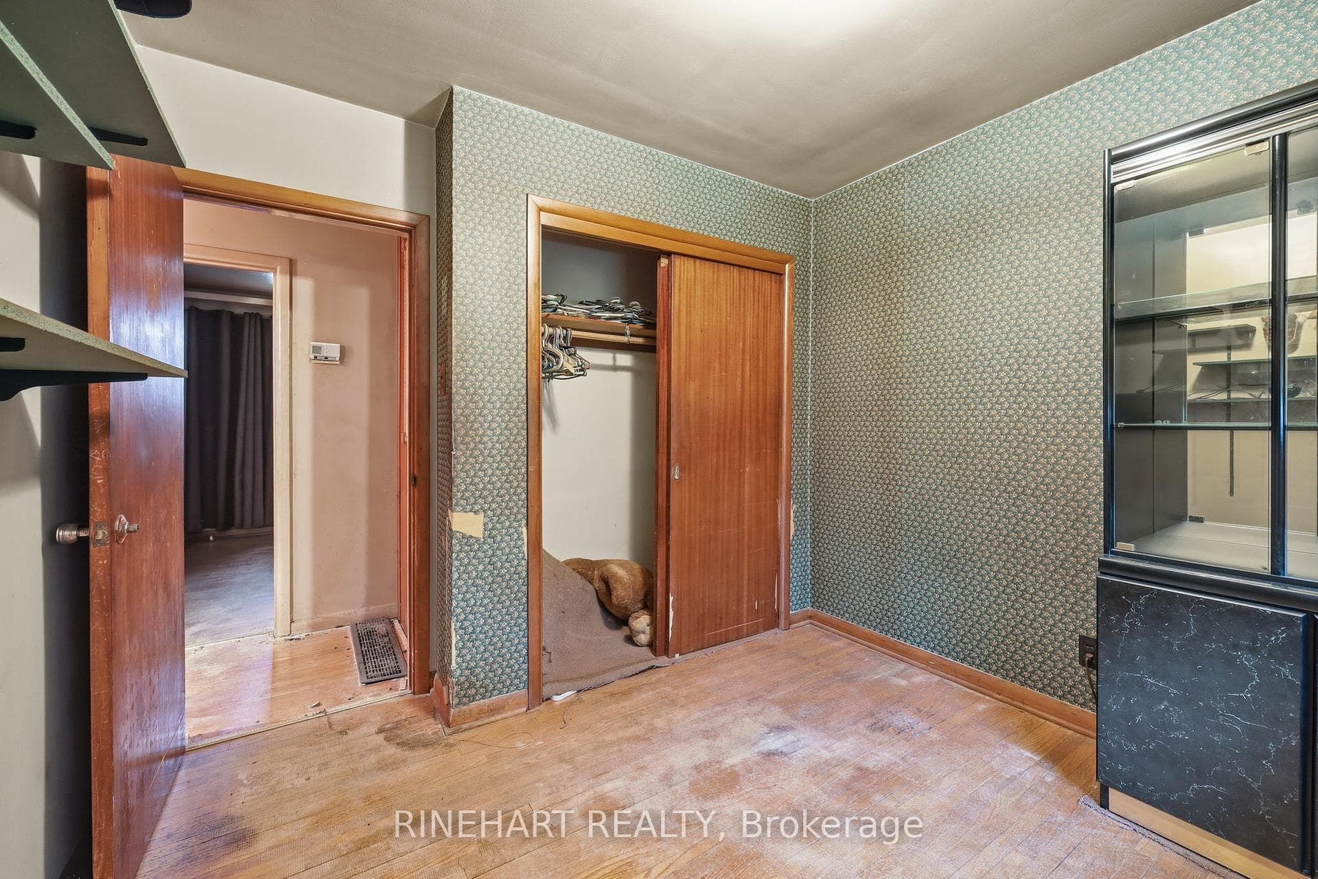 164 Bancroft Road photo 18