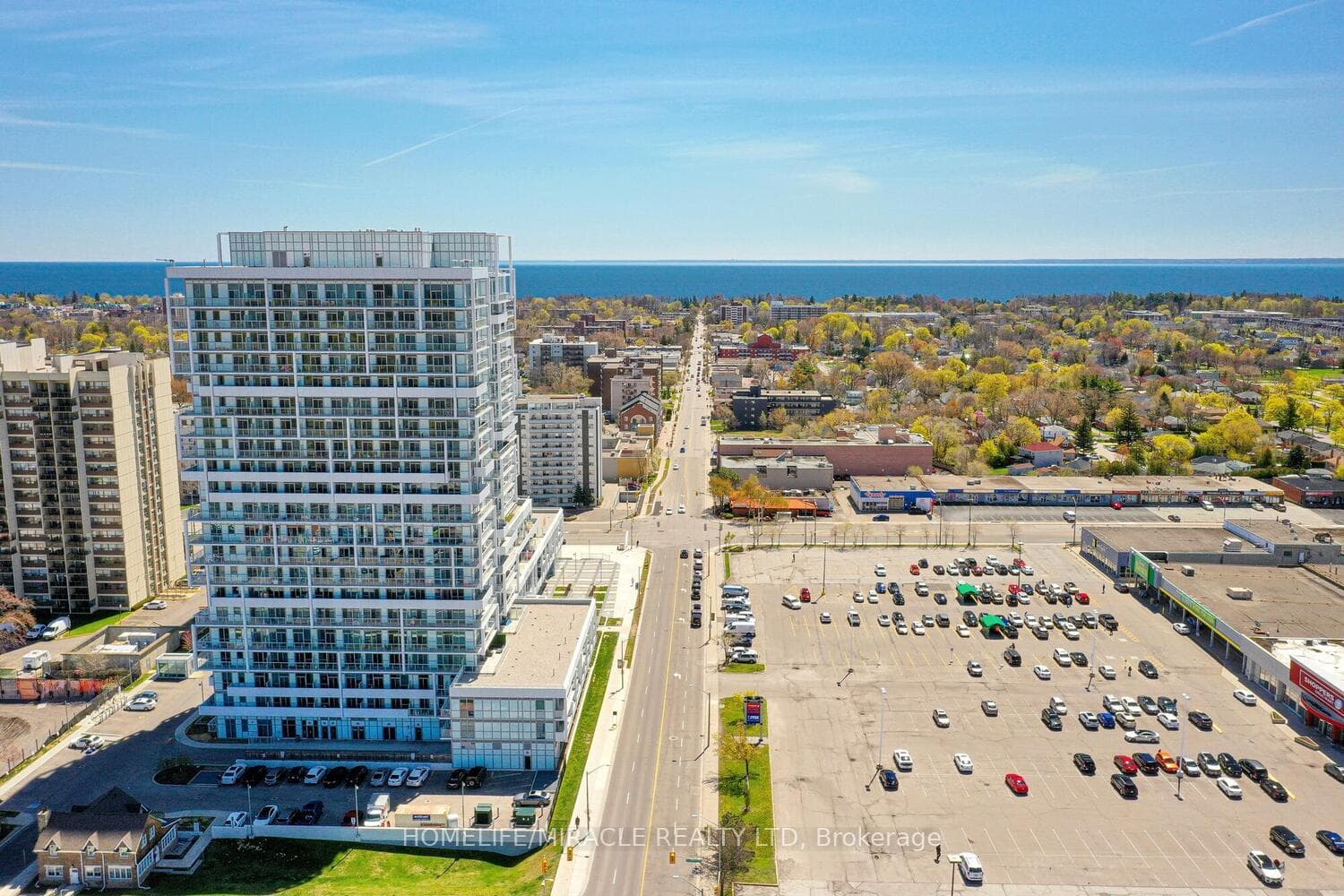 65 Speers Road Unit 1106 photo 35