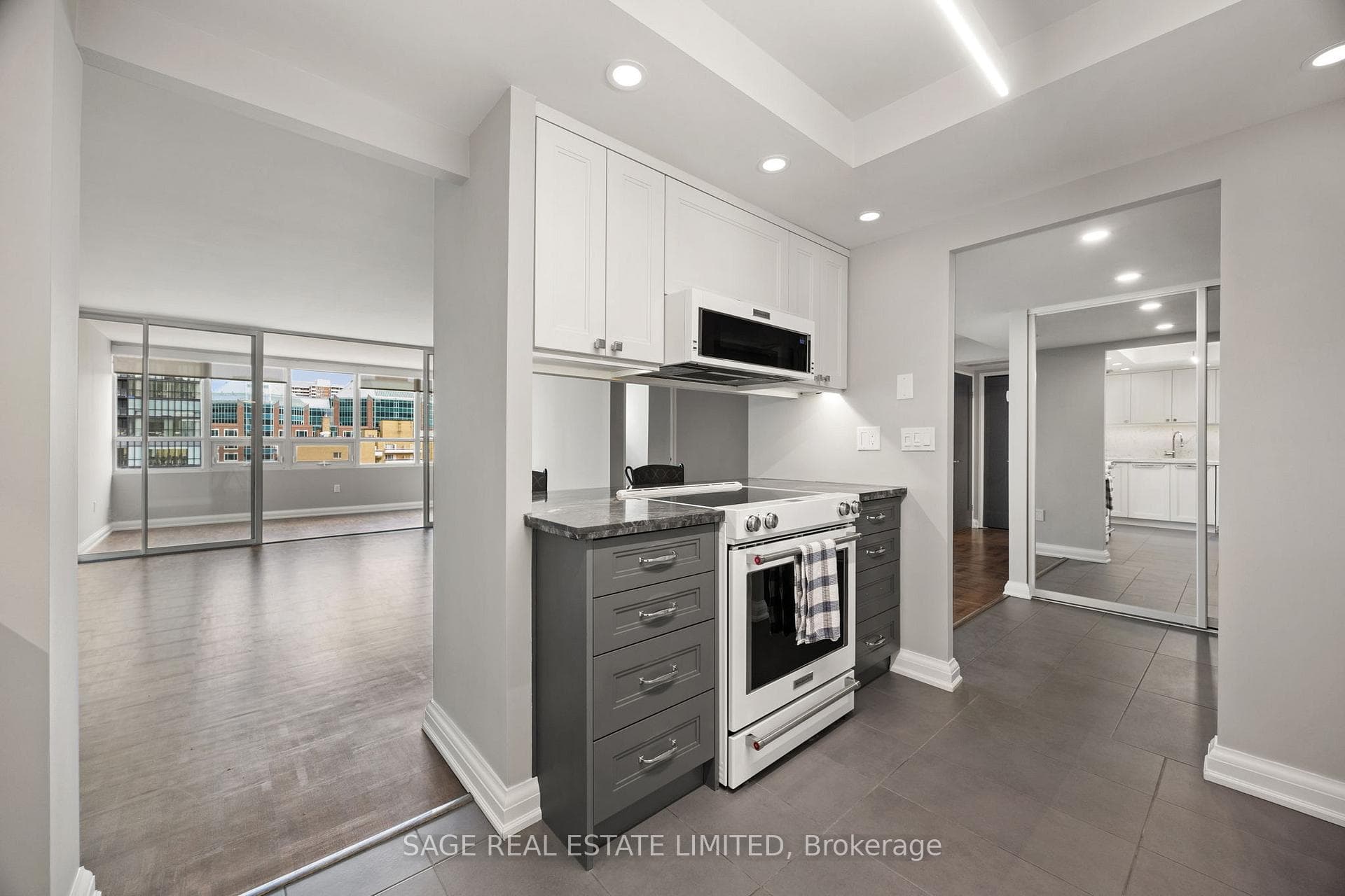 71 Charles Street Unit 1202 photo 15