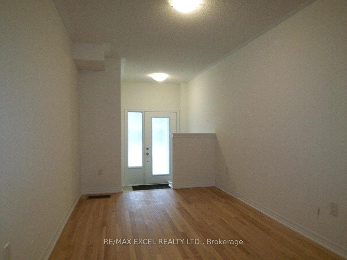 251 Vivant Street photo 3