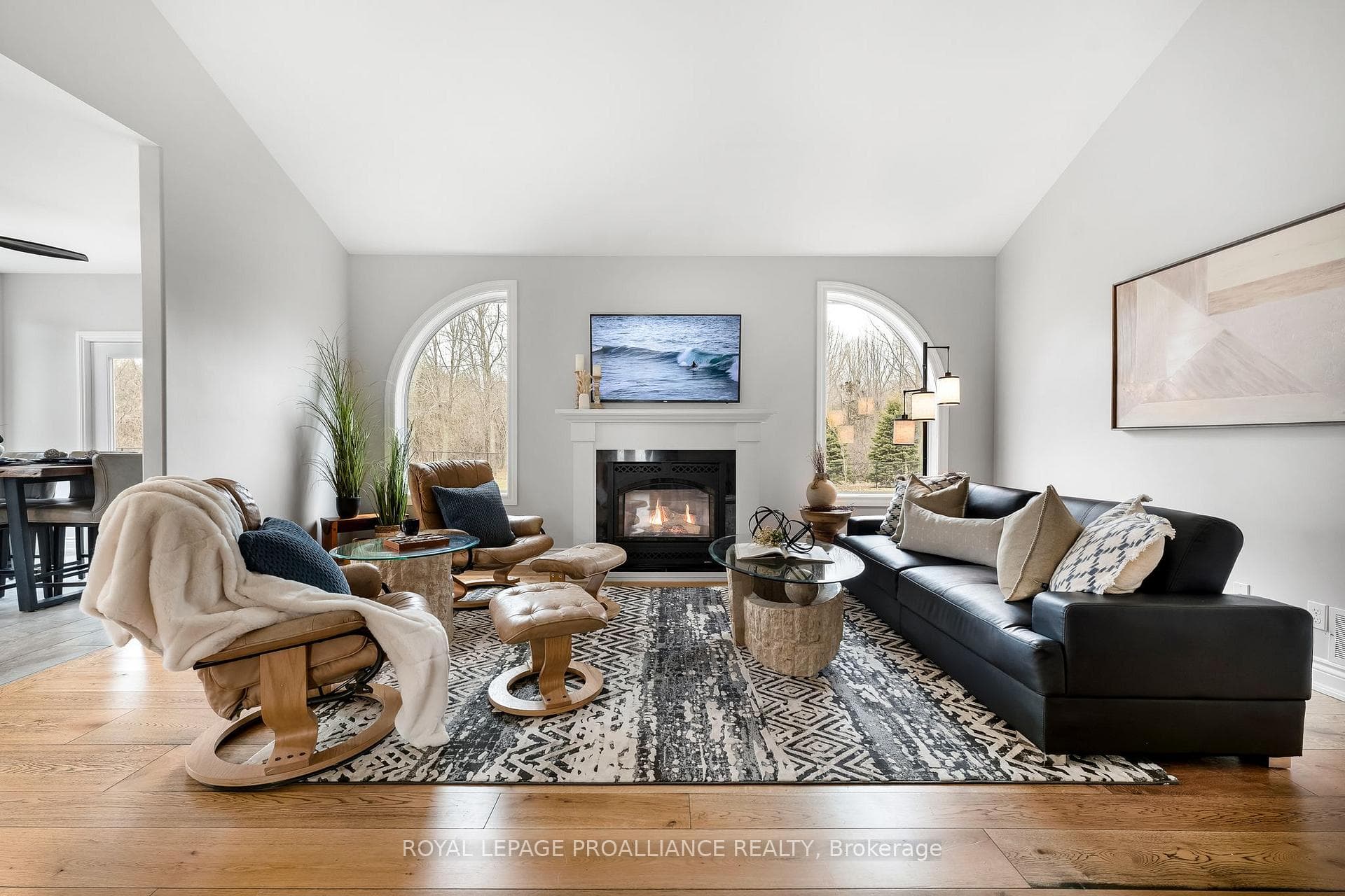 532 Smith Street photo 11