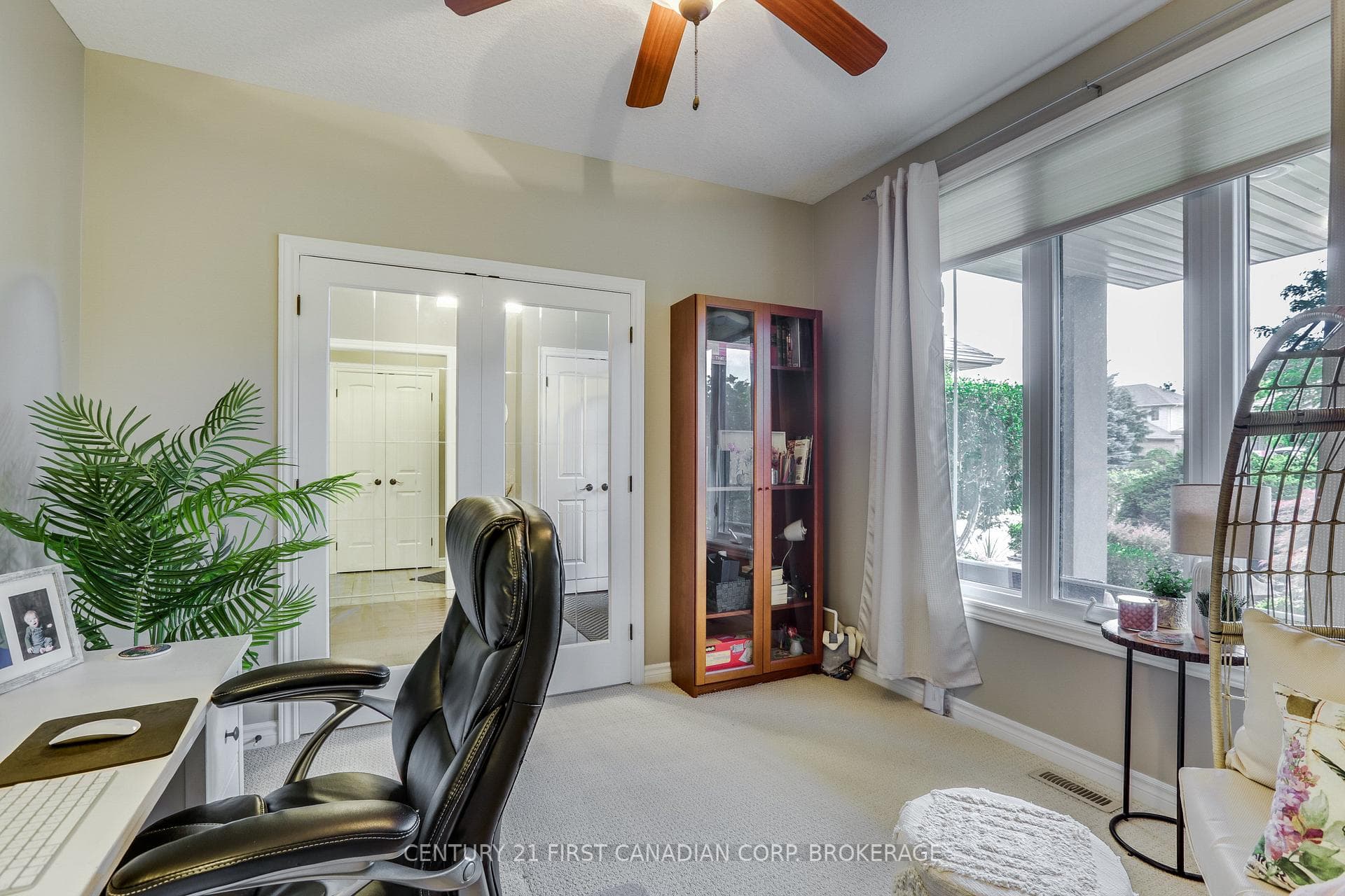 76 Sloan Drive photo 33