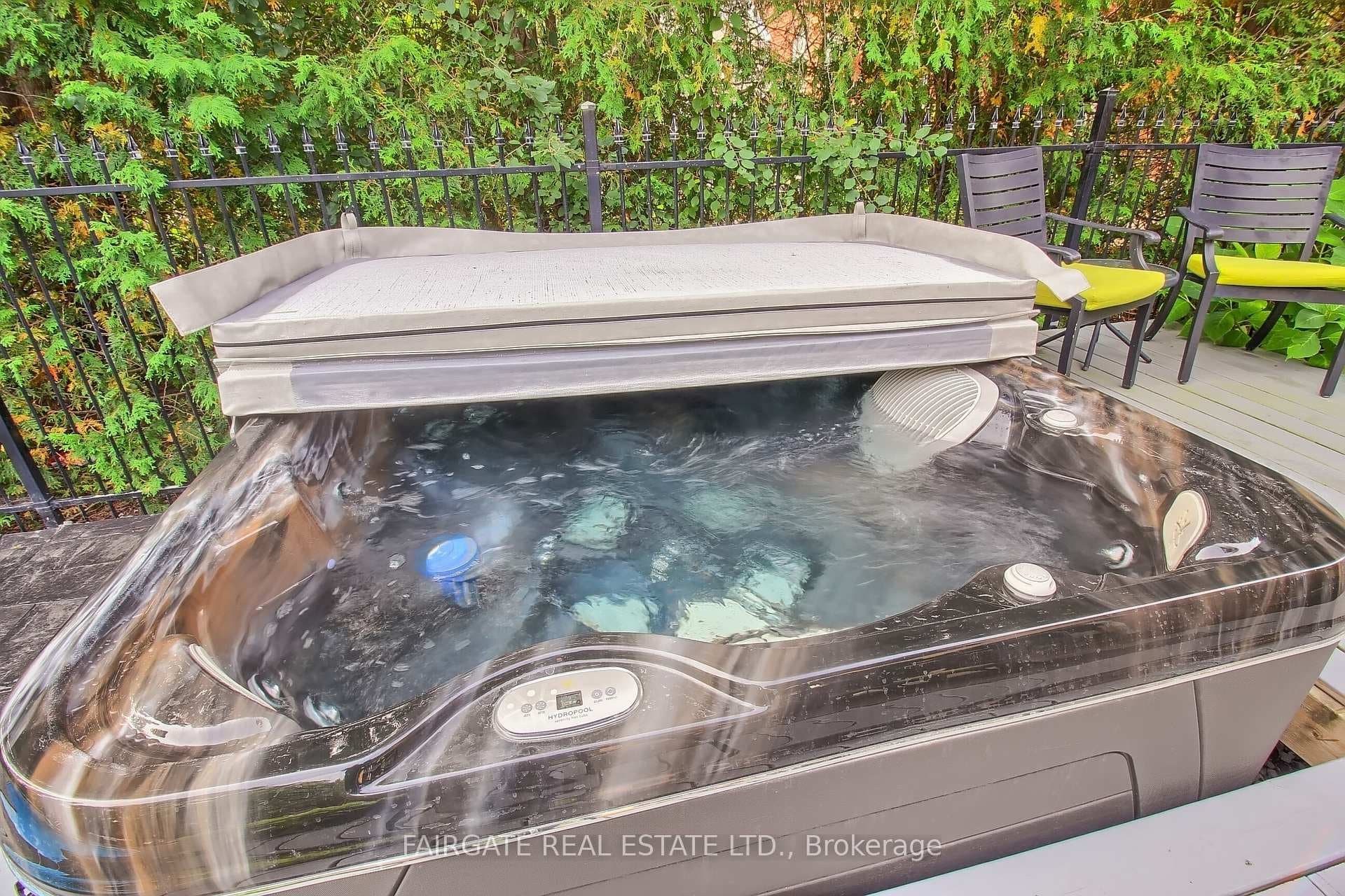 New Hot tub