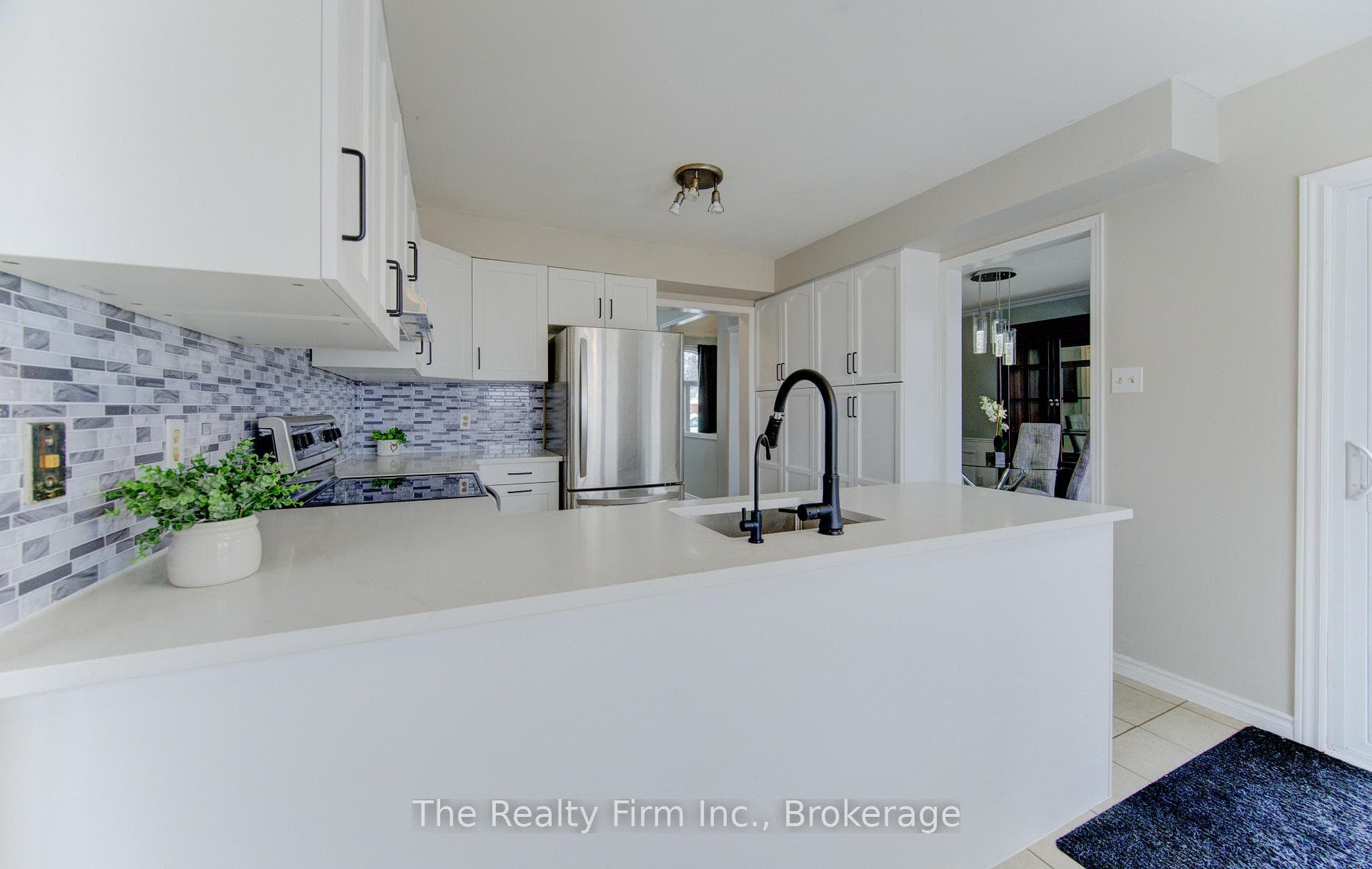 224 Brembel Court photo 13