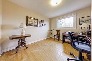 17 Mandel Crescent photo 21