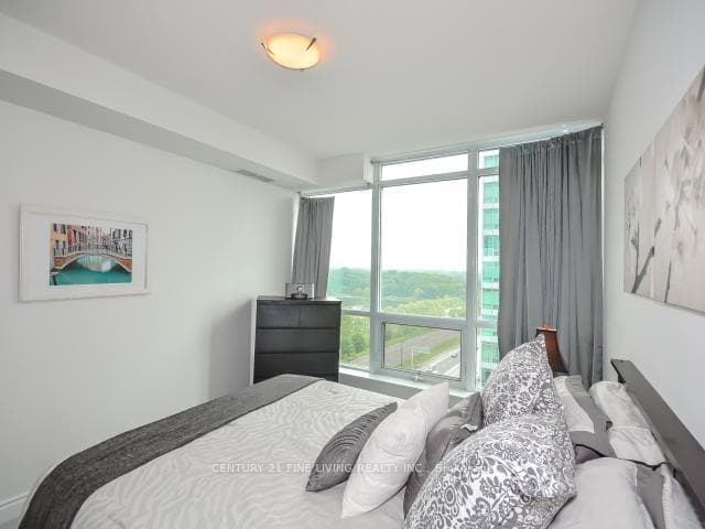 1910 Lake Shore Boulevard Unit 1504 photo 28