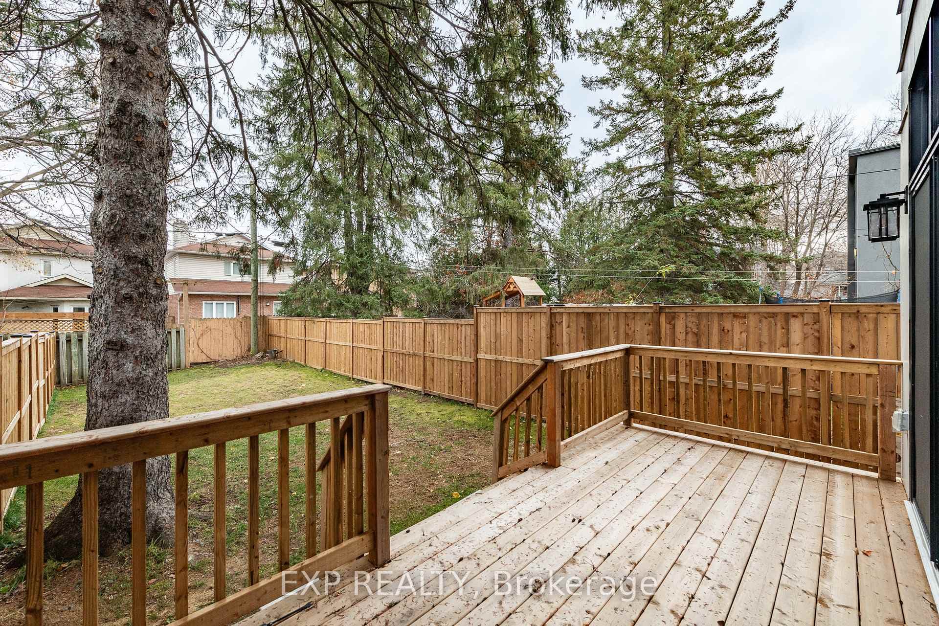 533 BROADHEAD Avenue Unit A photo 38
