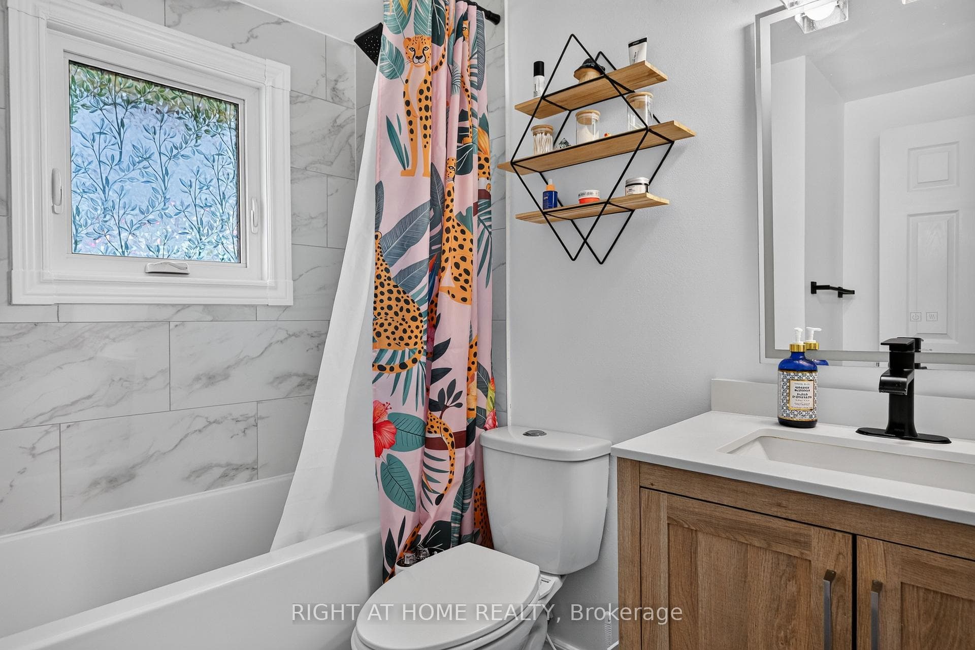 Upper level bathroom
