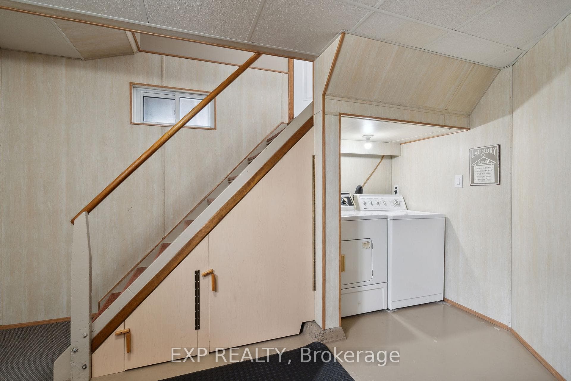 224 Irving Place photo 25