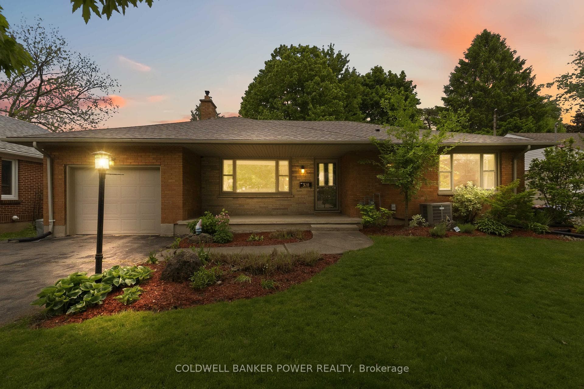 328 Connington Street photo 2