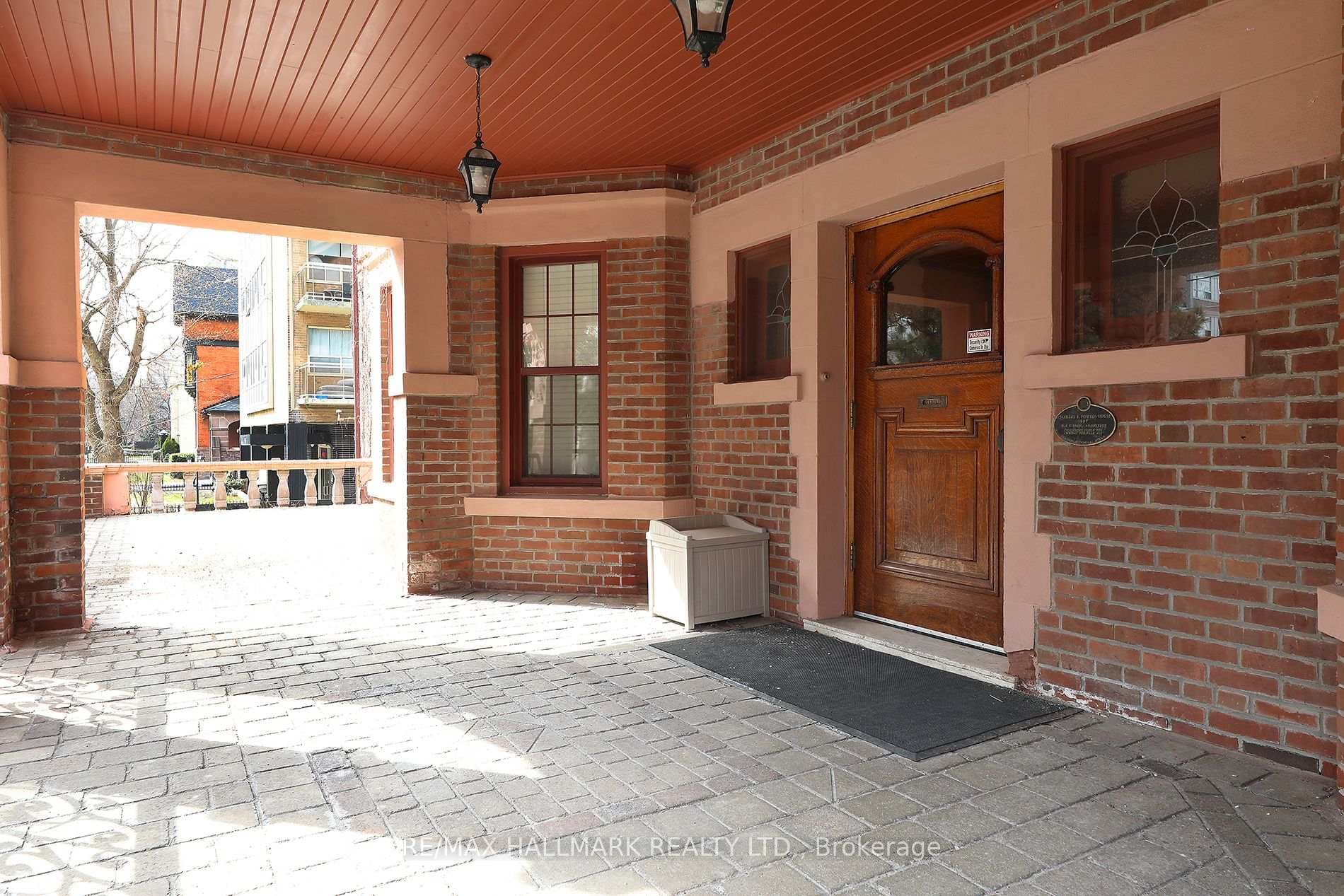 212 St. George Street Unit 106 photo 8
