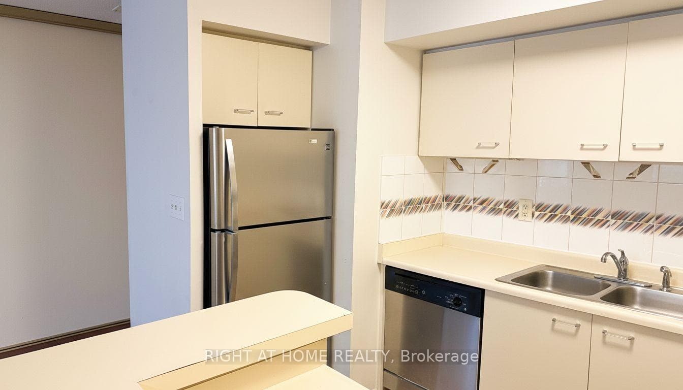 25 The Esplanade N/A Unit 1101 photo 8