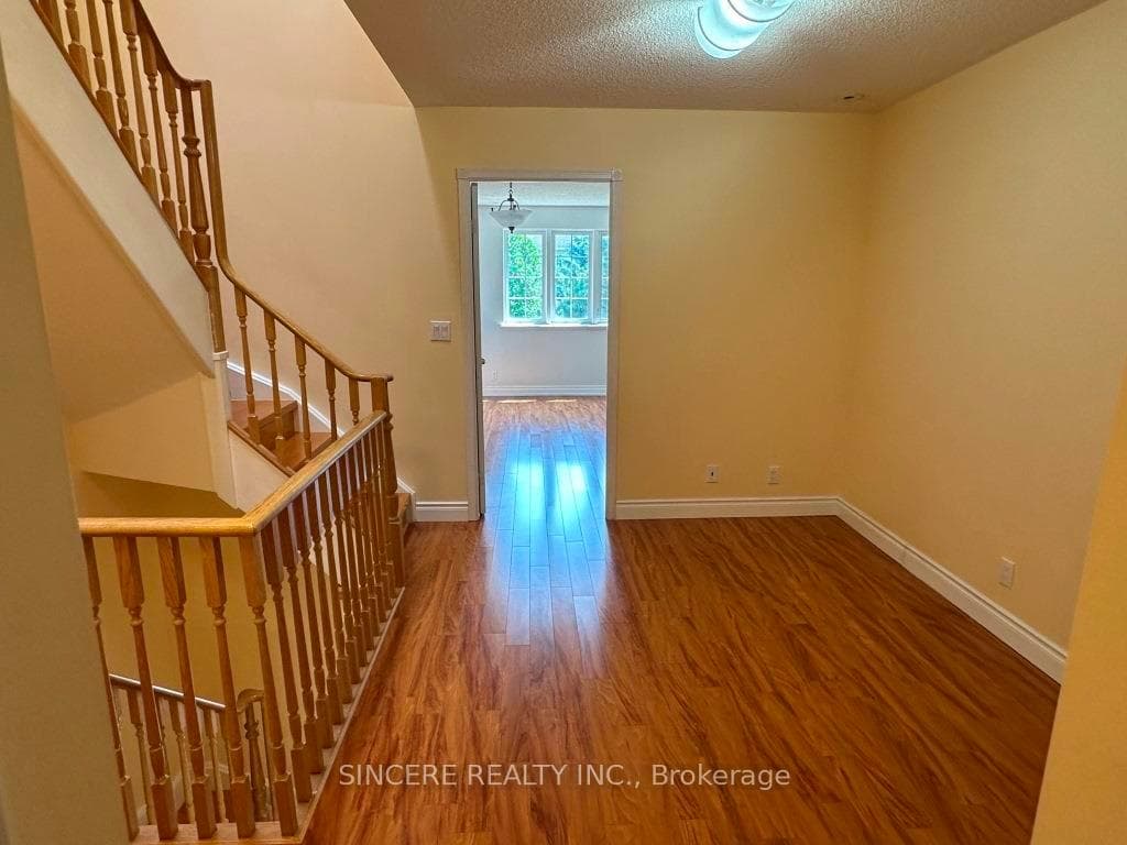 28 Sommerset Way Unit 1237 photo 13