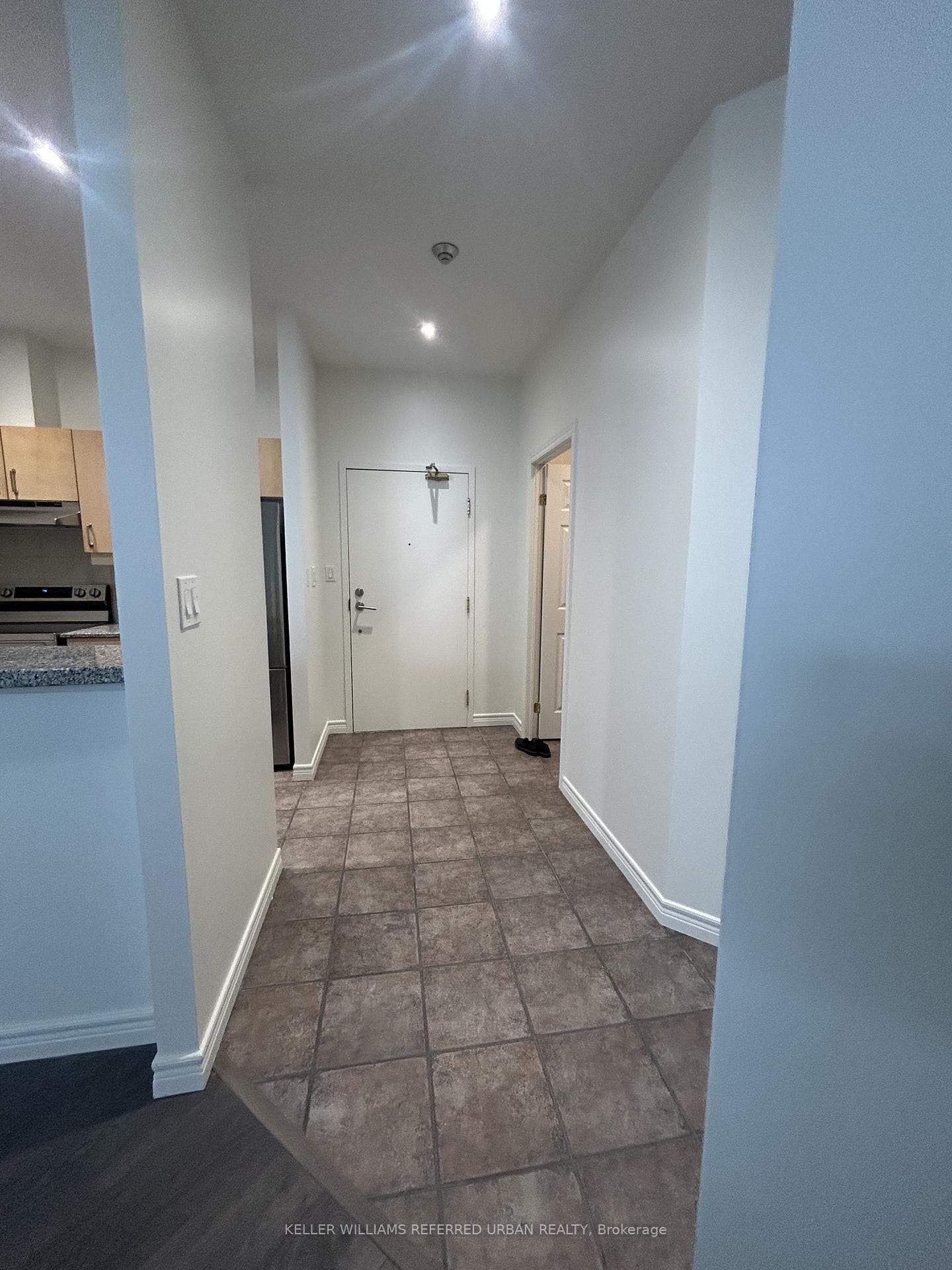 1 Leaside Park Drive Unit 408 photo 3