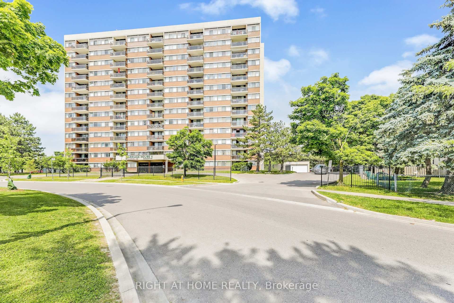 99 Blackwell Avenue Unit 908 photo 23