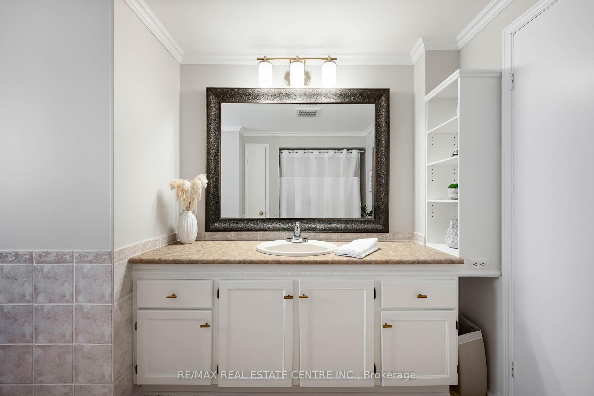8 Passmore Avenue photo 20