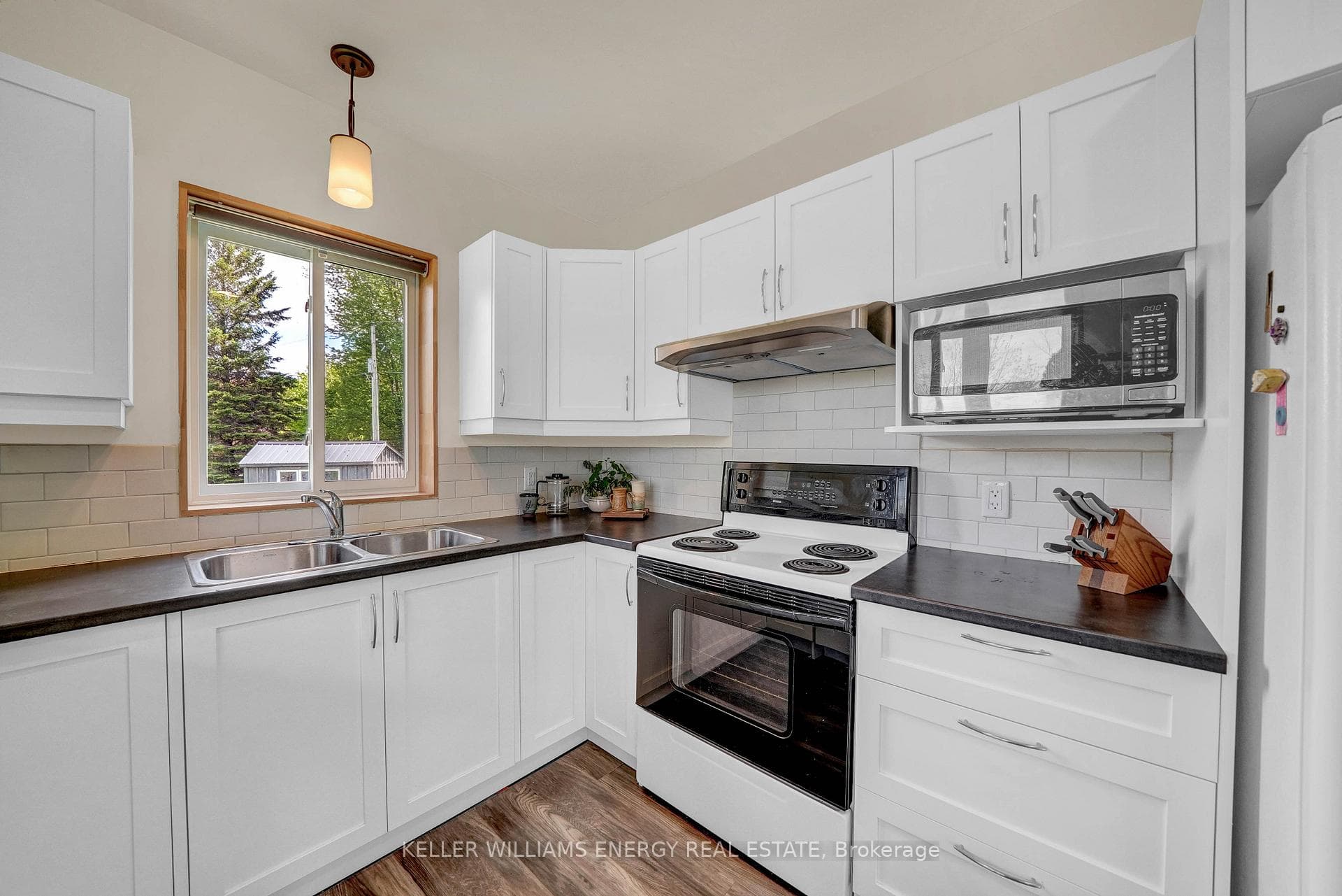 326 Cressy Bayside Road photo 18