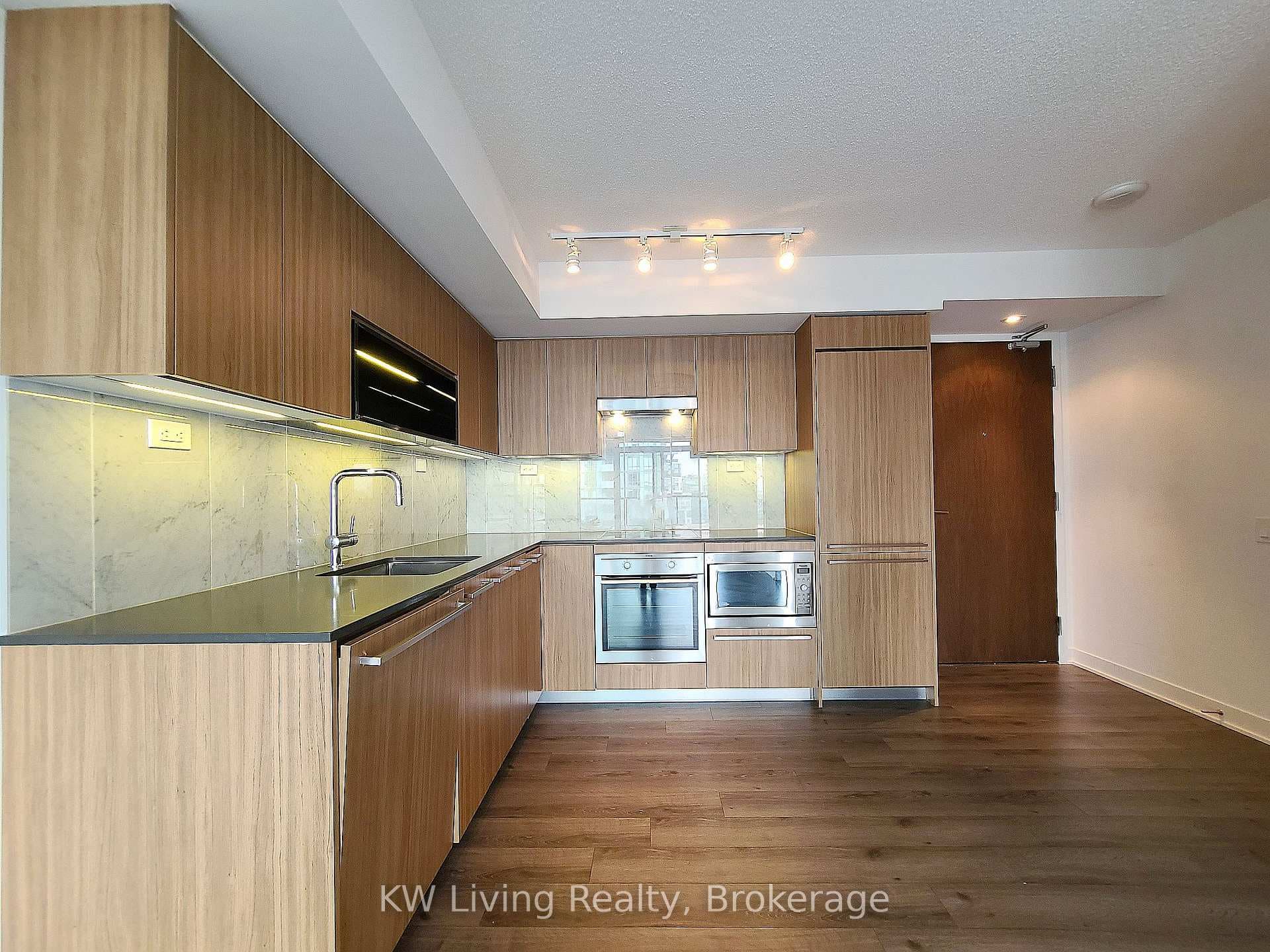 70 Queens Wharf Road Unit 1607 photo 5