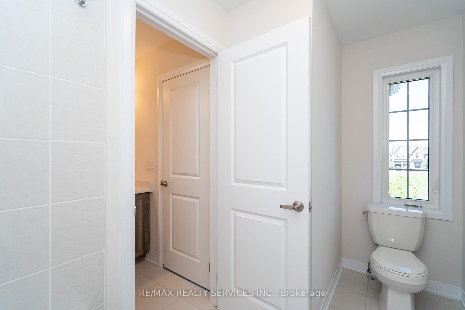 269 dingman Street photo 28